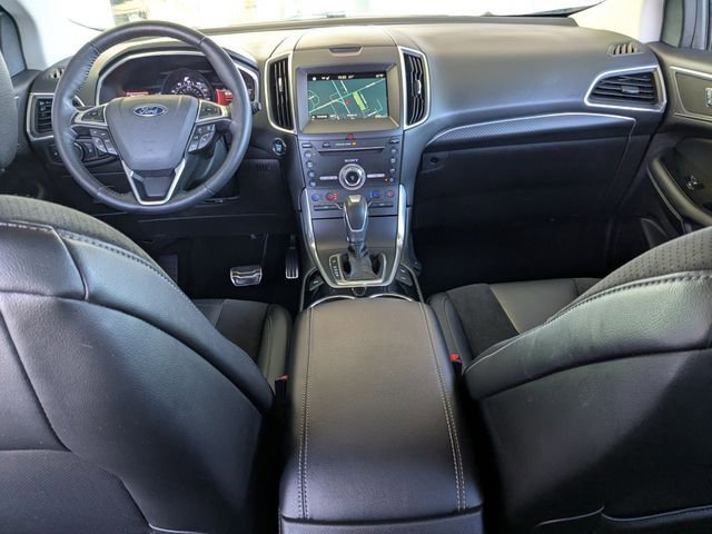 Used 2017 Ford Edge Sport w/ Equipment Group 401A image 4