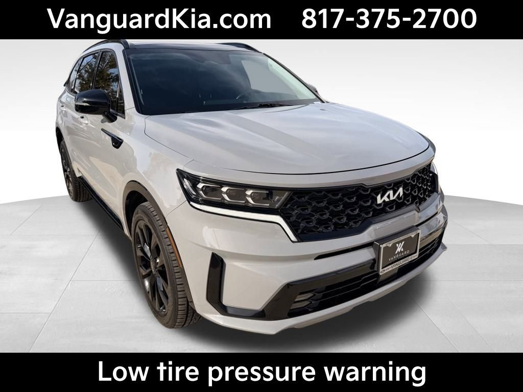 Certified 2022 Kia Sorento SX image 5