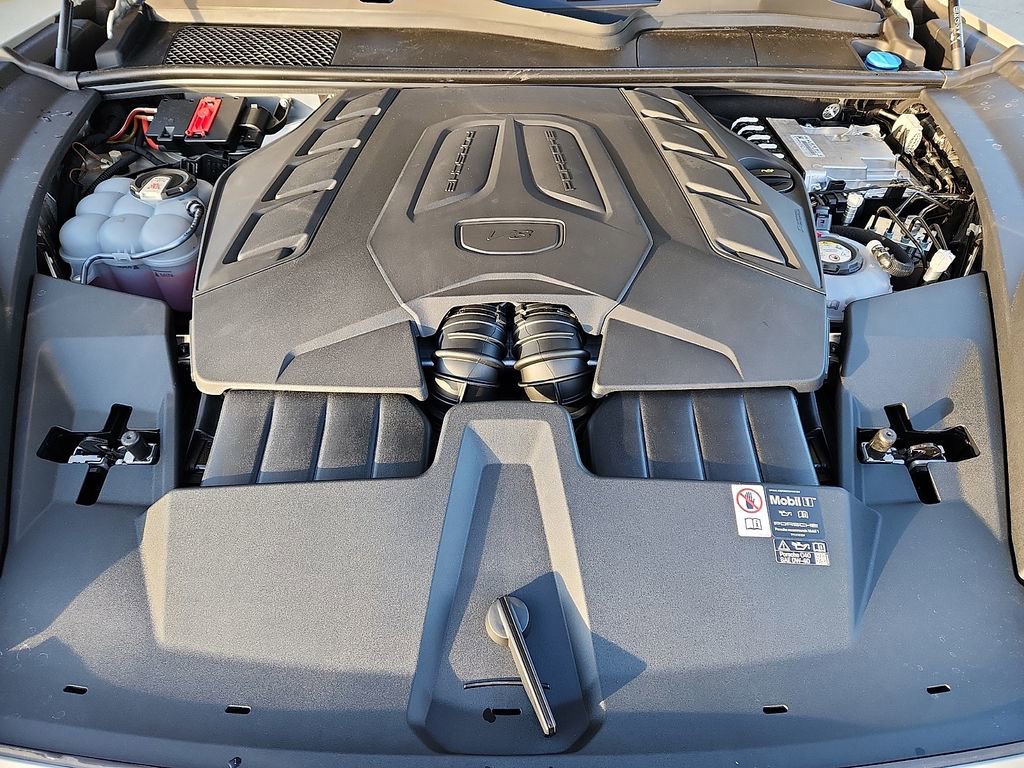 New 2026 Porsche Cayenne Turbo image 23