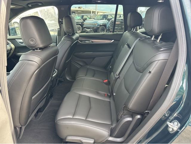 Certified 2024 Cadillac XT6 Luxury image 18