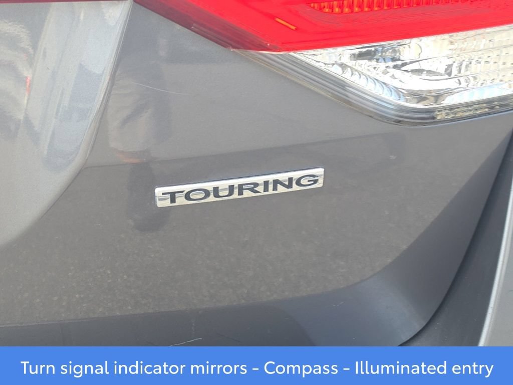 Used 2016 Honda Odyssey Touring image 7