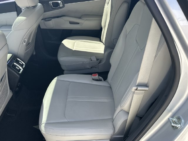 Certified 2021 Kia Sorento SX AWD/4WD image 12