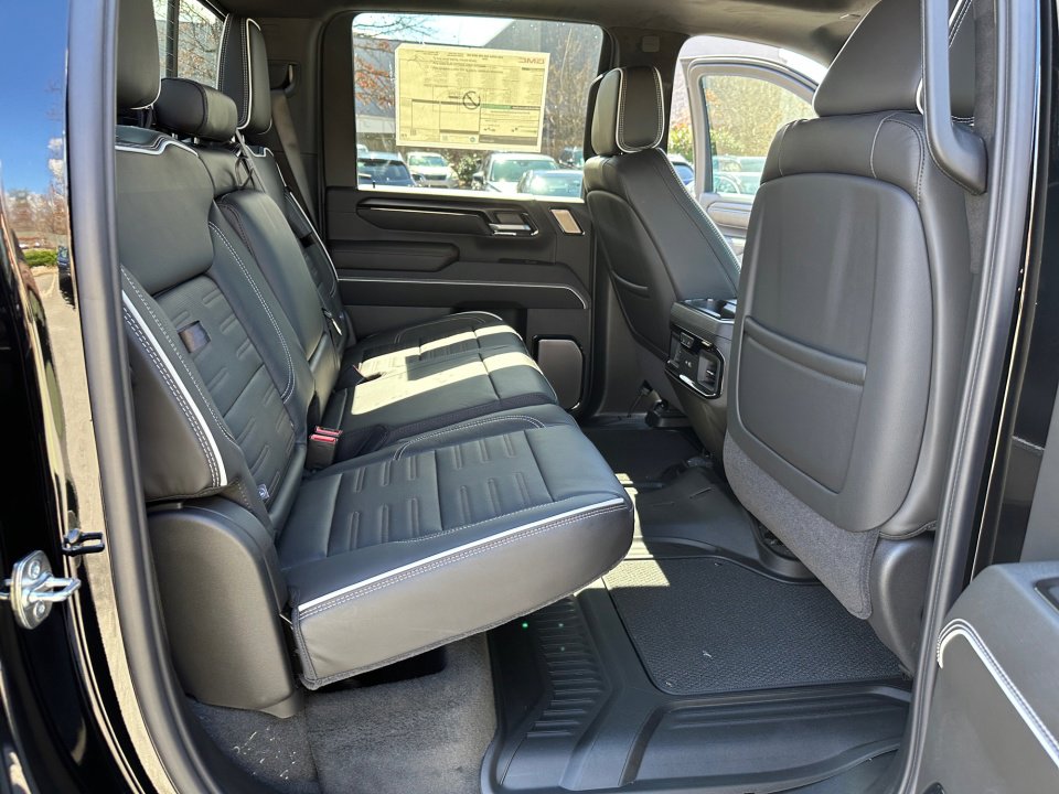 New 2026 GMC Sierra 2500 AT4X image 29