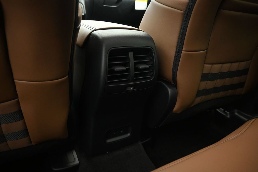 New 2026 Ford Bronco Sport Outer Banks w/ Outer Banks Tech Package+ AWD/4WD image 17