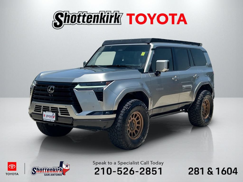 Used 2024 Lexus GX 550 w/ Accessory Package (Z1) AWD/4WD image 1