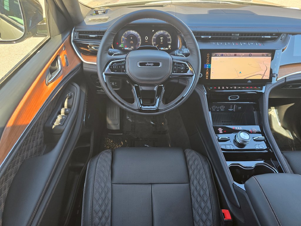 New 2027 Jeep Grand Cherokee Summit AWD/4WD image 29
