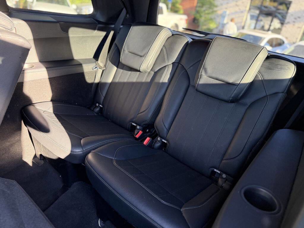 Used 2019 Mercedes-Benz GLS 450 4MATIC w/ Premium 1 Package image 19