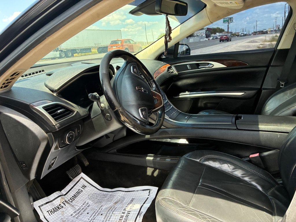Used 2015 Lincoln MKZ w/ Equipment Group 102A Reserve FWD image 21