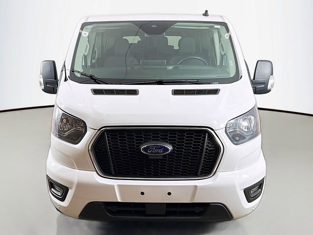 Used 2023 Ford Transit 350 XLT image 10