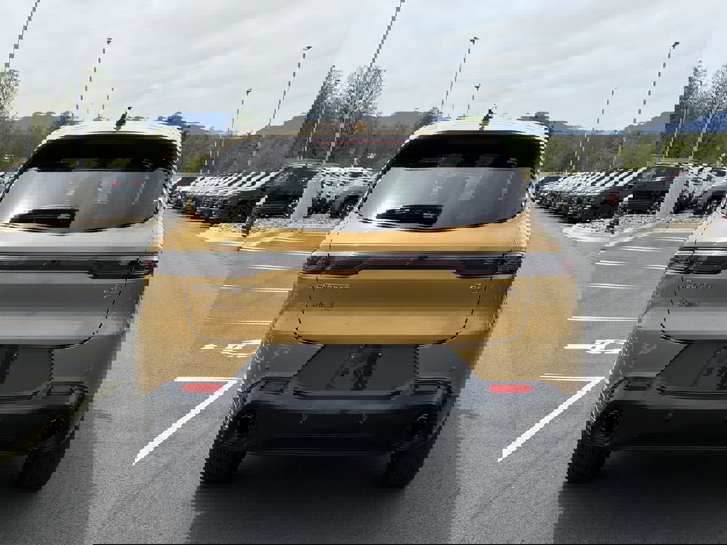 Used 2024 Dodge Hornet R/T Plus AWD/4WD image 9