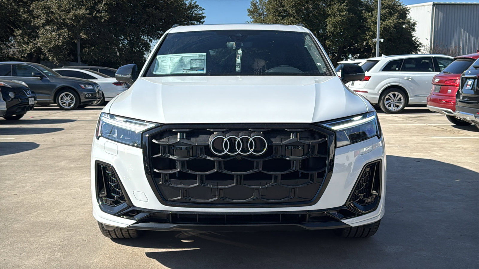 New 2026 Audi SQ7 Premium Plus image 2