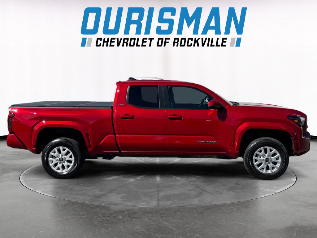 Used 2025 Toyota Tacoma SR5 AWD/4WD image 7