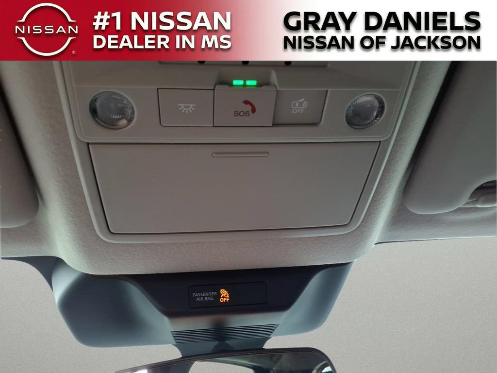 New 2026 Nissan Kicks SR AWD/4WD image 26