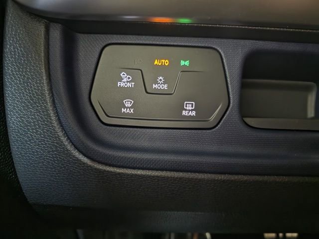 New 2025 Volkswagen ID. Buzz Pro S image 16