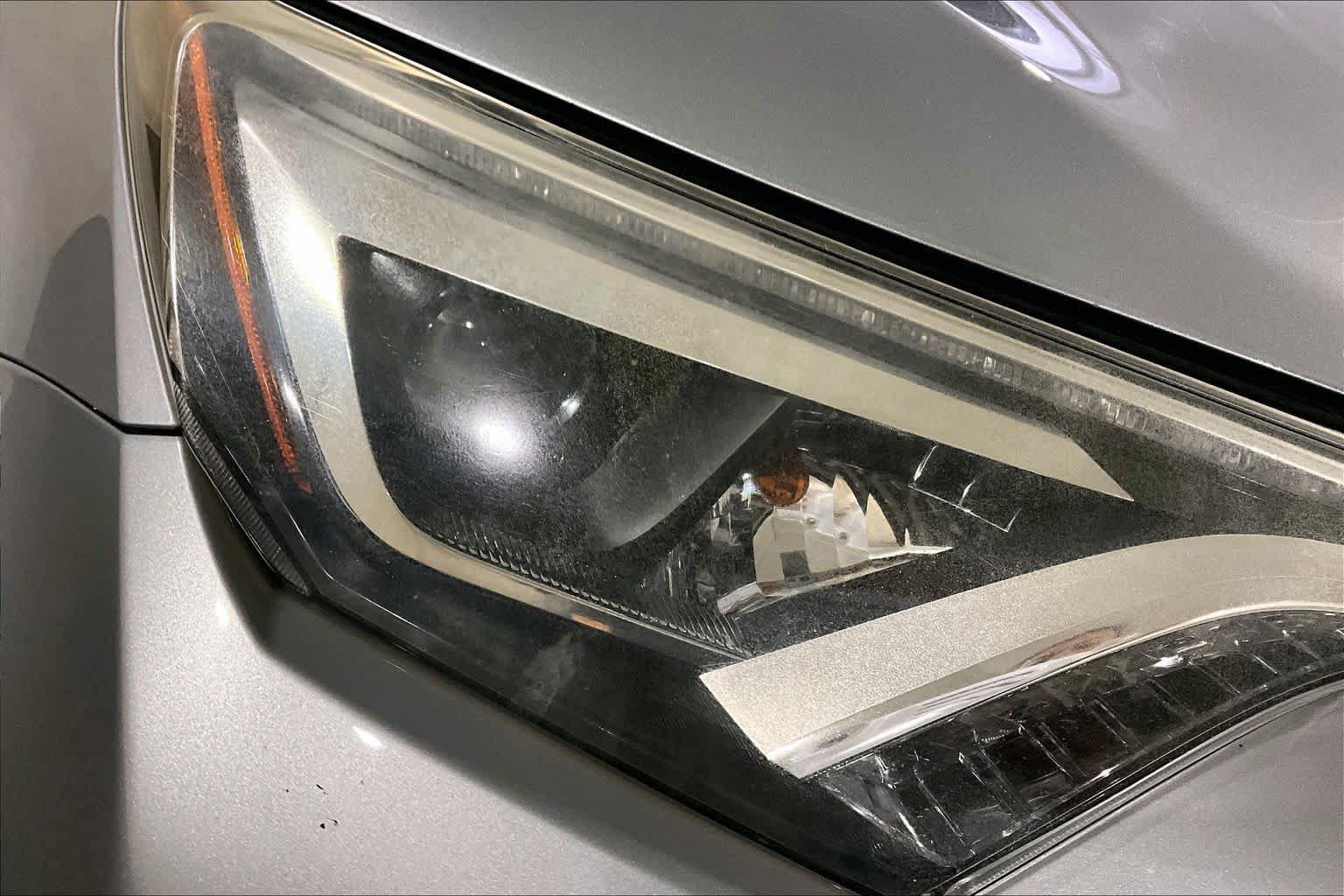 Used 2017 Toyota RAV4 Platinum w/ All Weather Liner Package AWD/4WD image 26