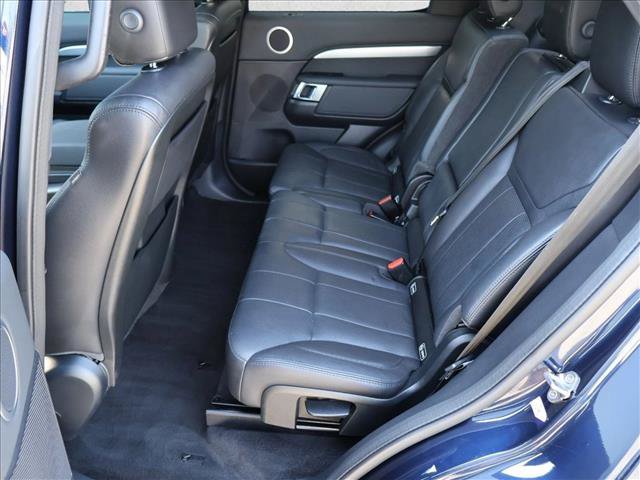 Used 2020 Land Rover Discovery Landmark AWD/4WD image 28