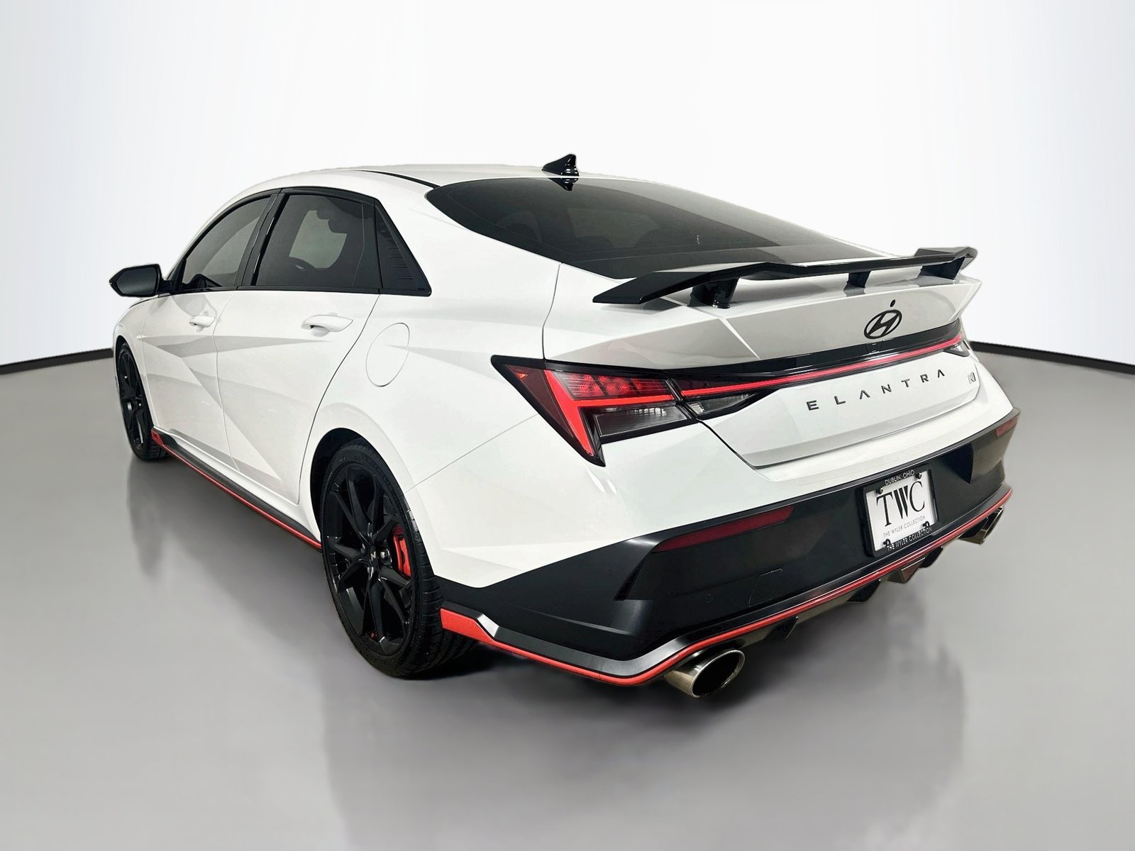 Used 2026 Hyundai Elantra N FWD image 7