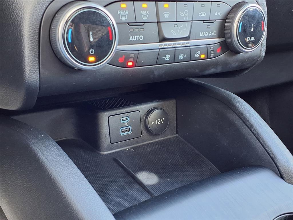 Used 2023 Ford Escape ST-Line Select image 15