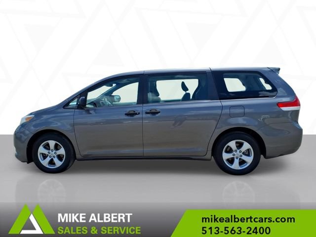 Used 2014 Toyota Sienna L FWD image 4