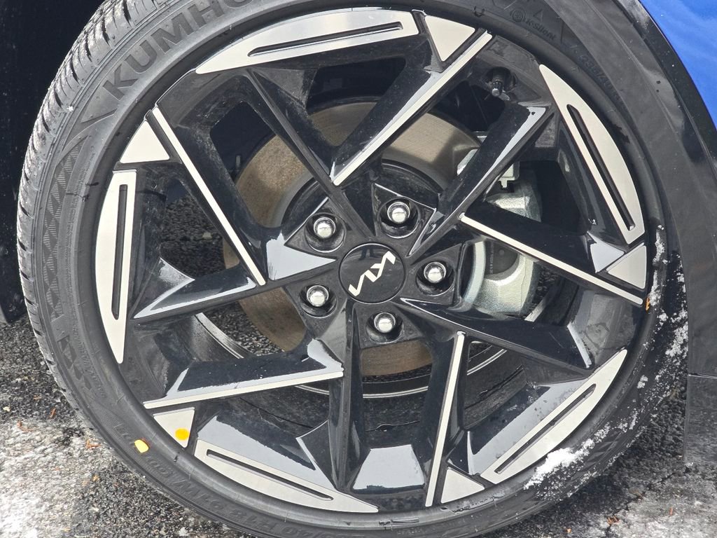 New 2025 Kia K4 GT-Line w/ GT-Line Sunroof Package image 10