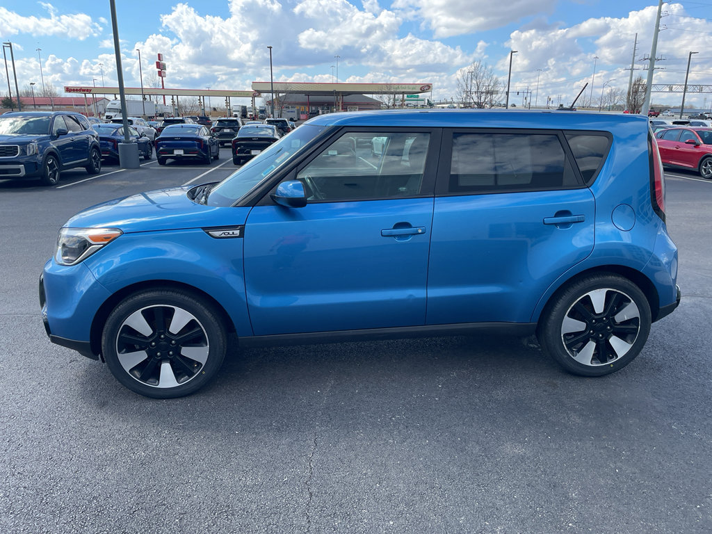 Used 2016 Kia Soul + w/ Designer's Package image 3
