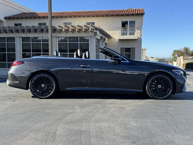 Used 2024 Mercedes-Benz CLE 300 4MATIC Cabriolet image 11