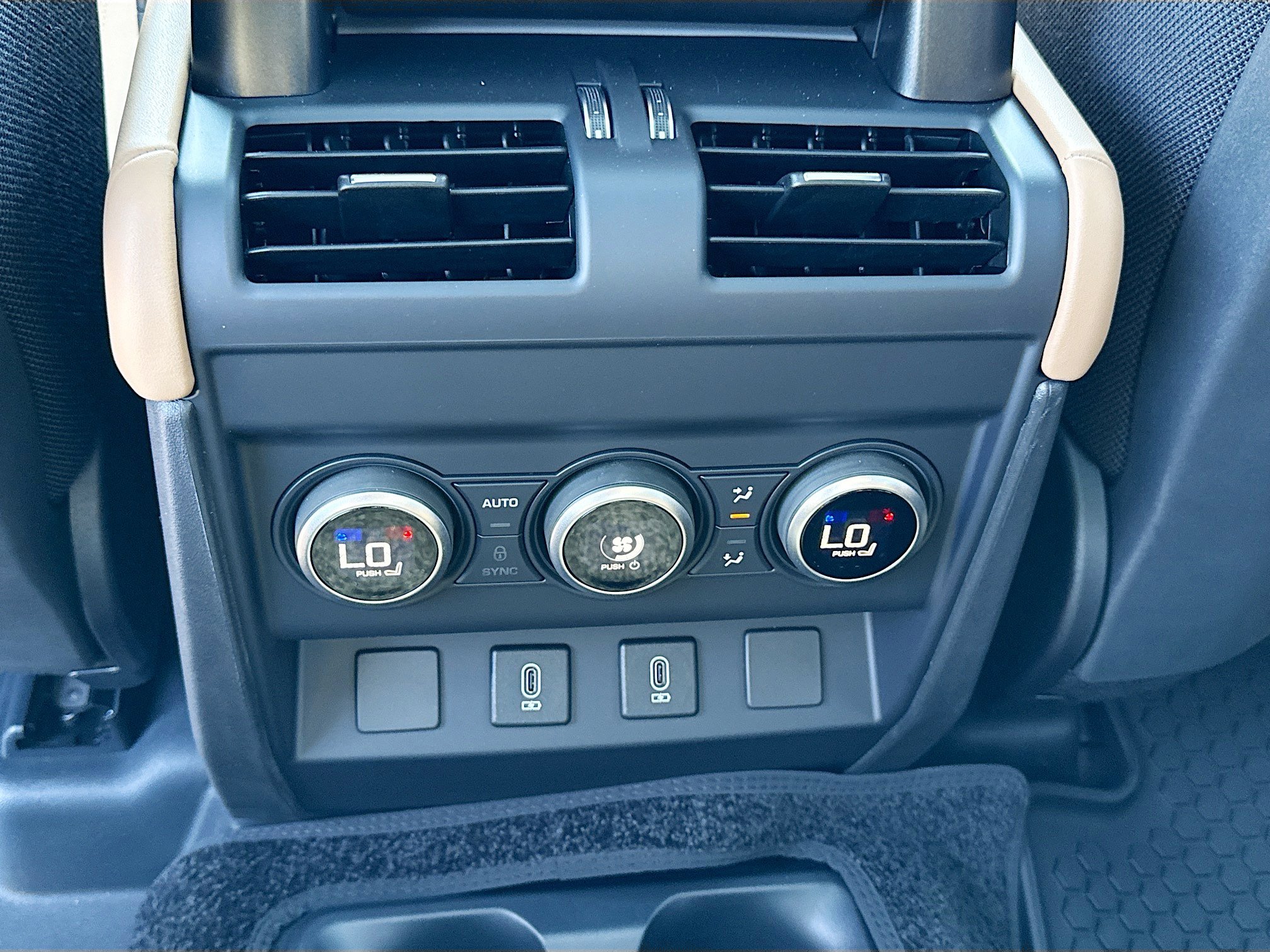 New 2026 Land Rover Defender 130 X AWD/4WD image 19