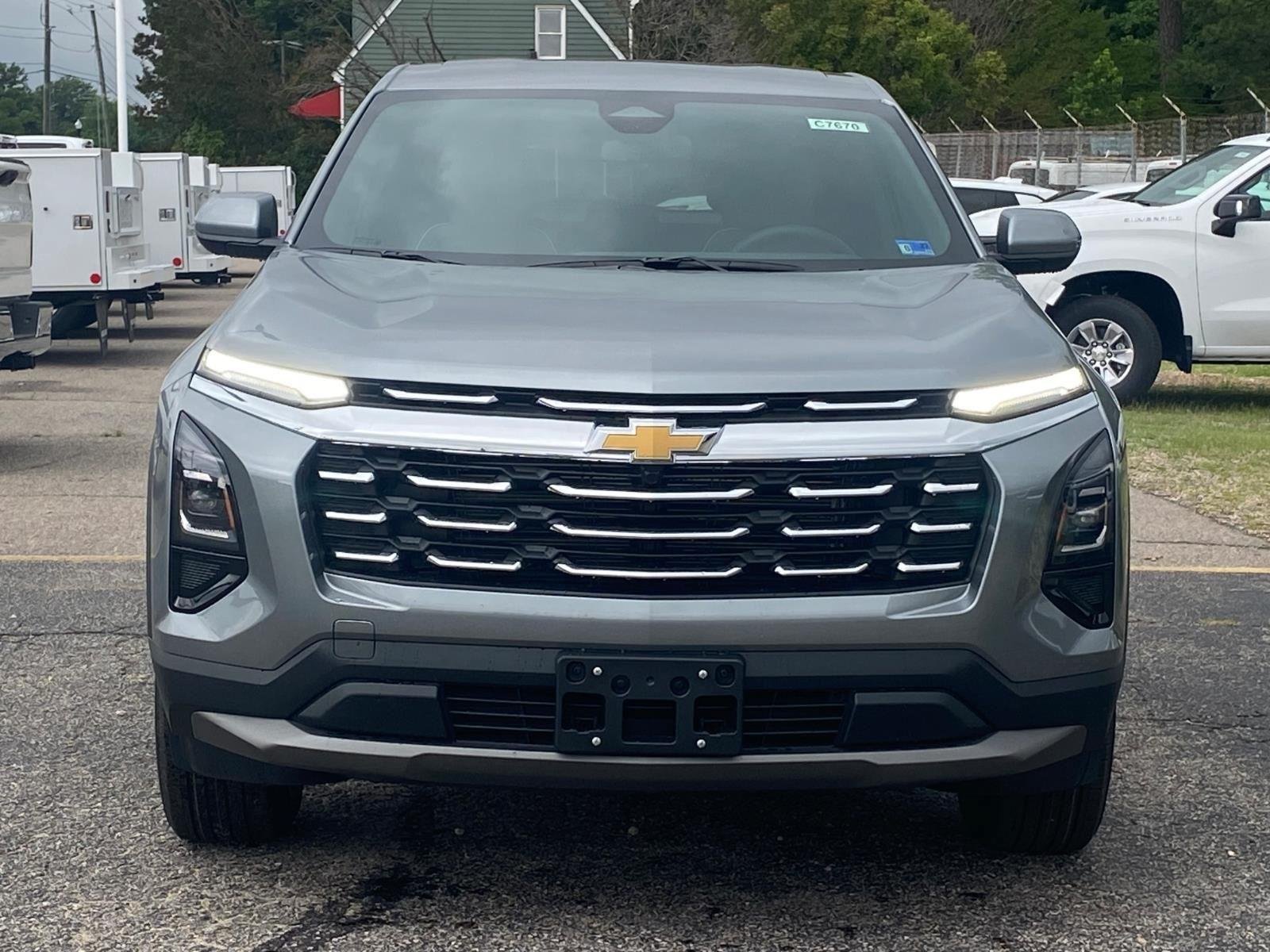 New 2026 Chevrolet Equinox LT w/ Convenience Package II FWD image 6