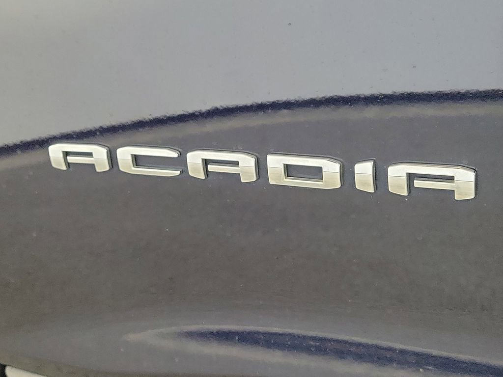 Used 2021 GMC Acadia SLT w/ Technology Package AWD/4WD image 8