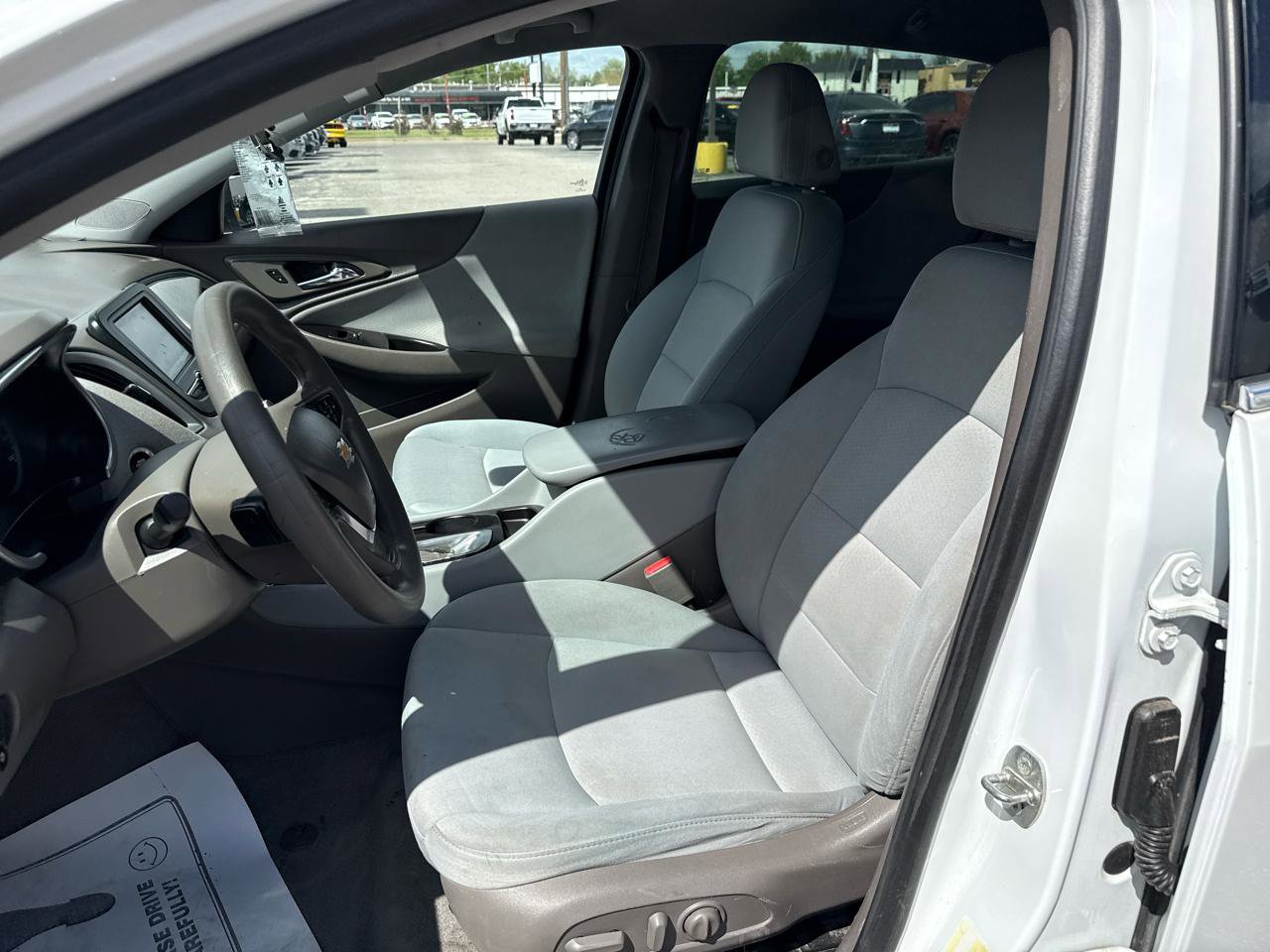 Used 2016 Chevrolet Malibu LS FWD image 9