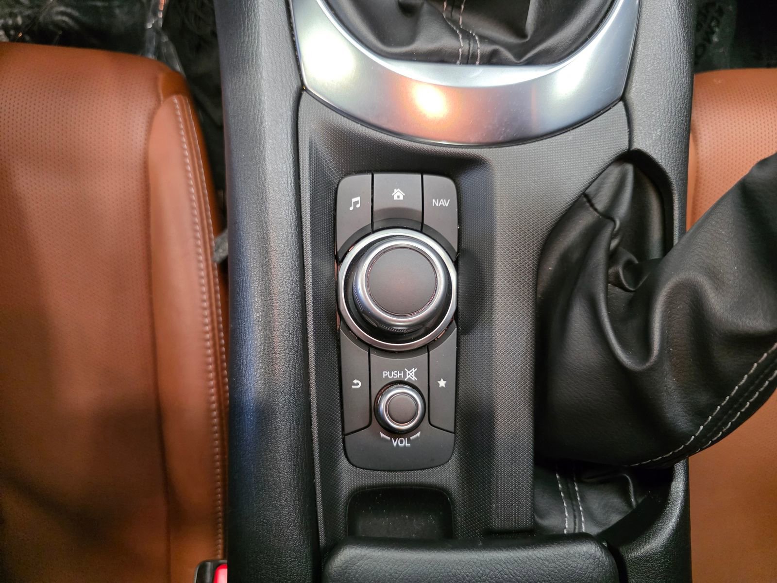 Used 2022 MAZDA MX-5 Miata Grand Touring RWD image 45