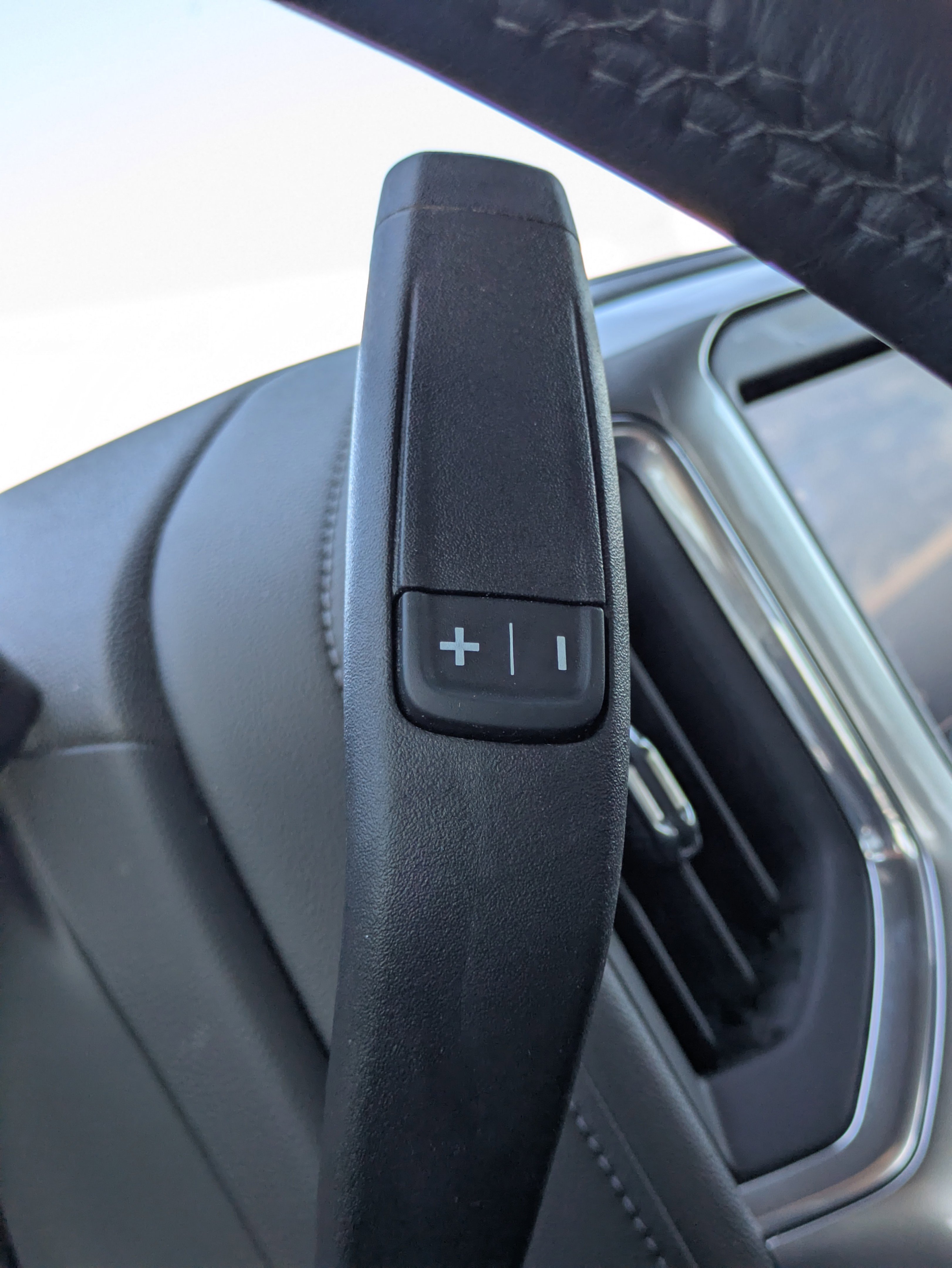 Used 2022 Chevrolet Silverado 1500 RST image 17