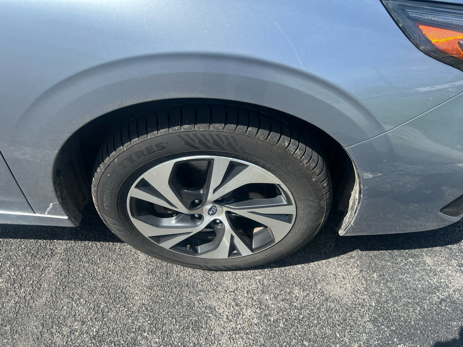 Used 2023 Subaru Legacy AWD/4WD image 2