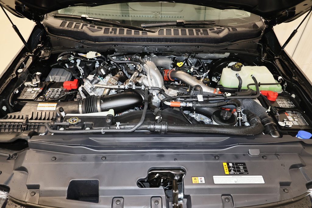 New 2025 Ford F350 Lariat w/ Lariat Ultimate Package image 37
