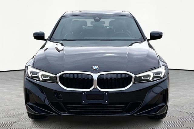Used 2024 BMW 330i xDrive Sedan AWD/4WD image 3