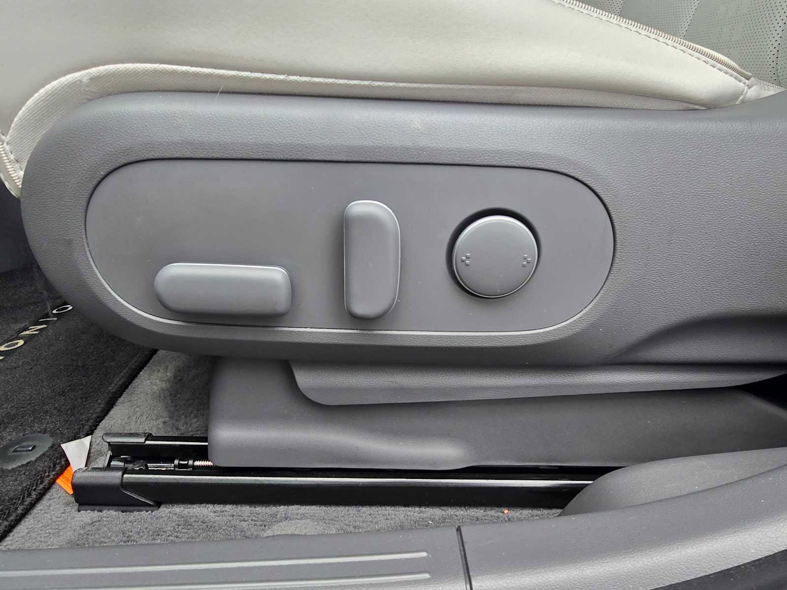 Used 2023 Hyundai Ioniq 5 SEL image 24