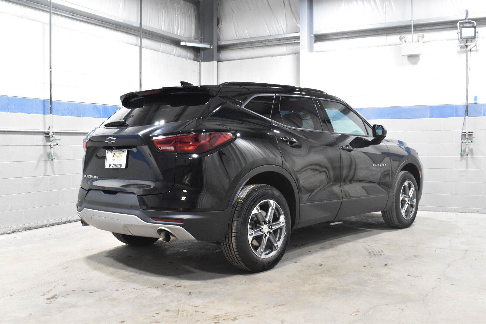 Used 2024 Chevrolet Blazer LT w/ Convenience Package AWD/4WD image 25