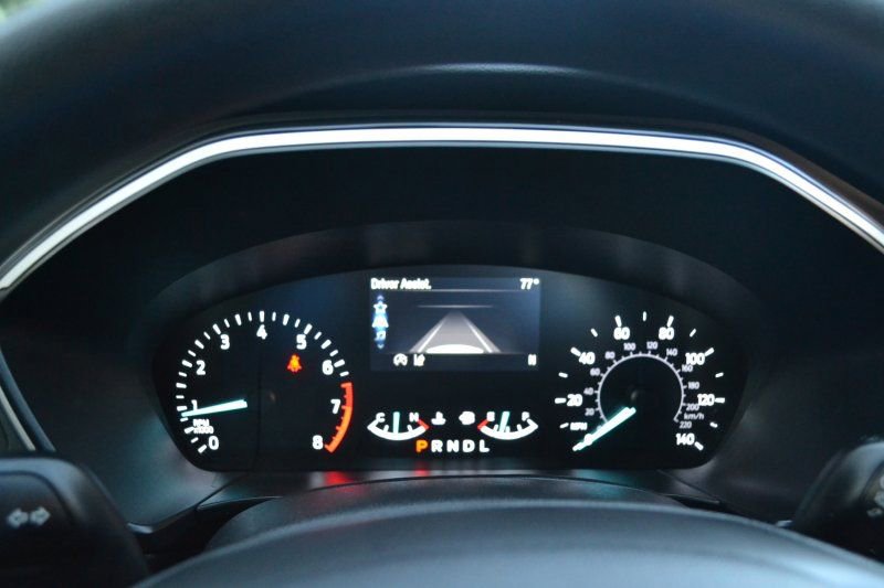 Used 2021 Ford Escape SE image 19