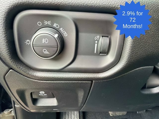 New 2026 RAM 1500 Express AWD/4WD image 35