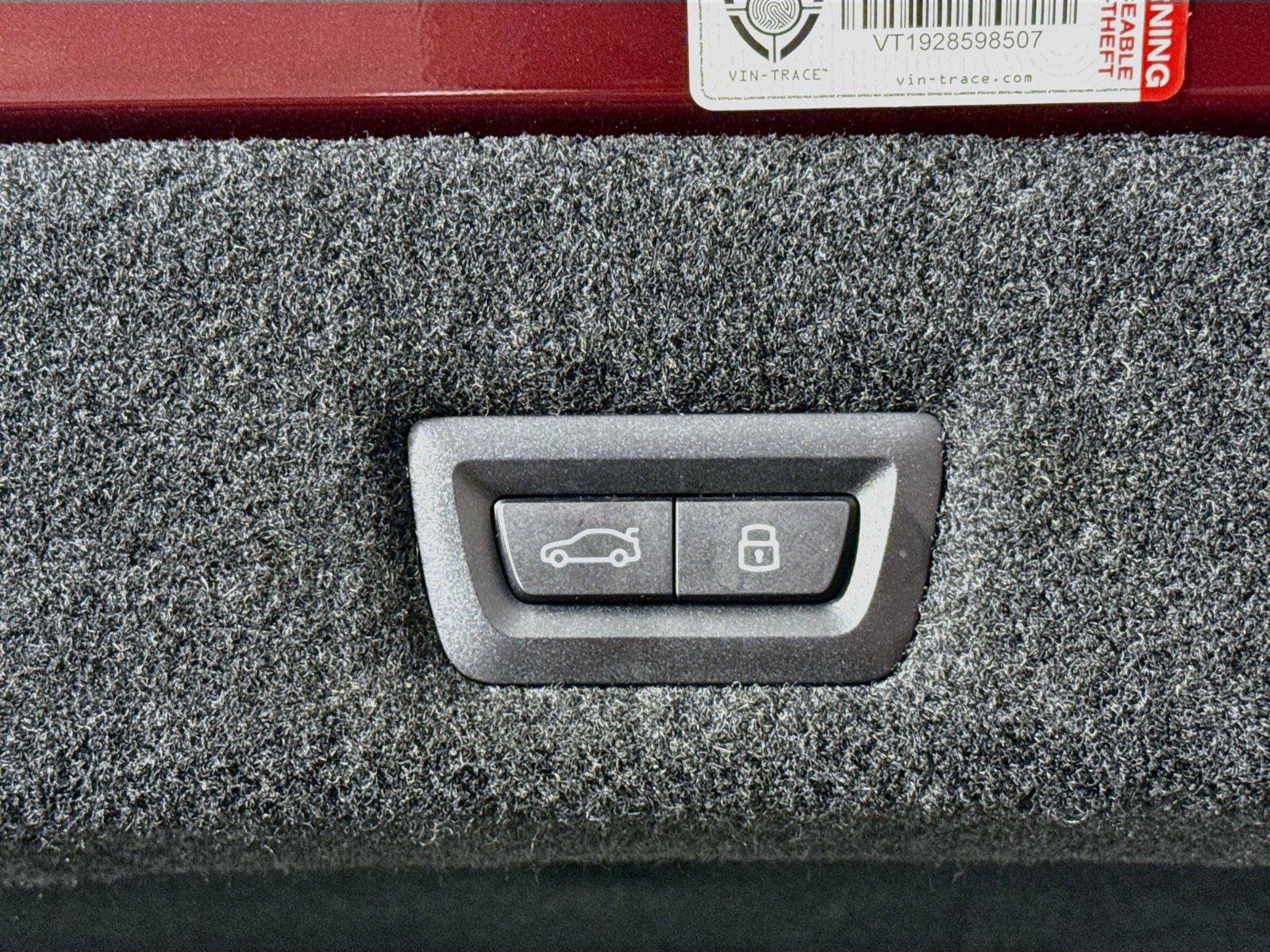 Used 2025 BMW 740i RWD image 41