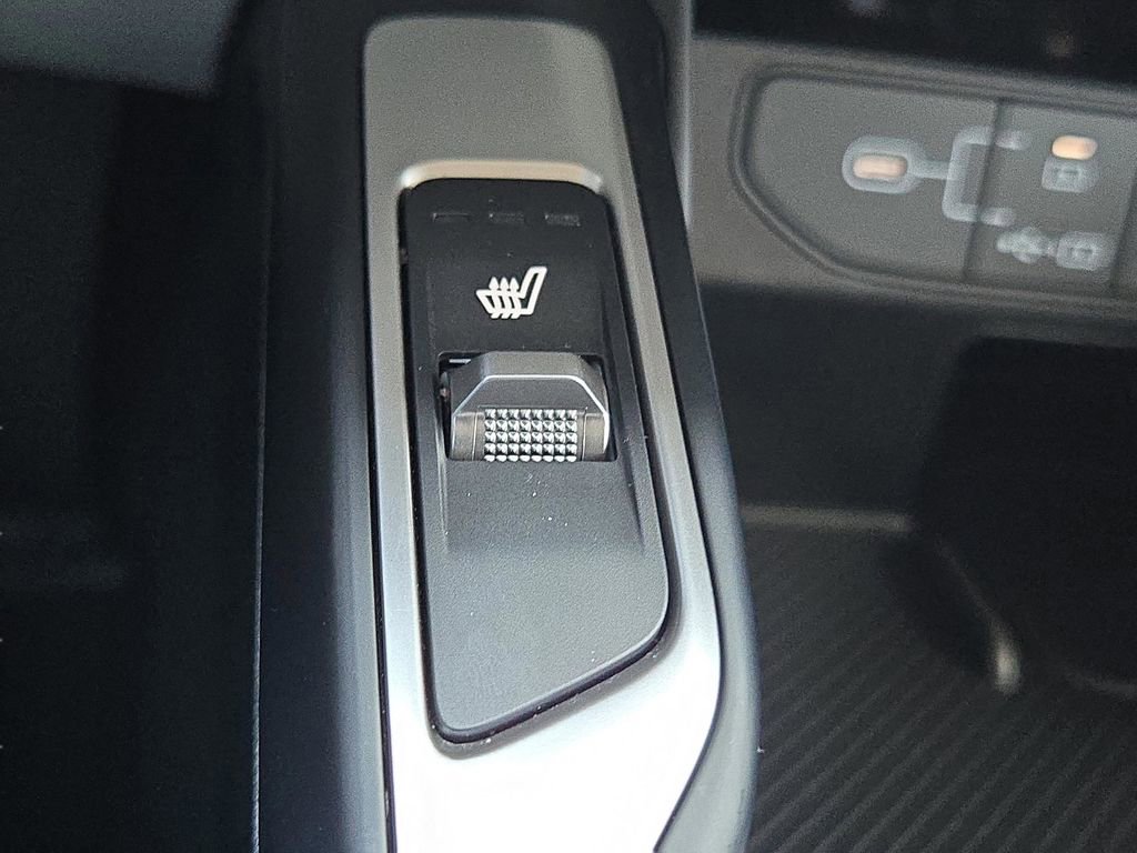 Certified 2024 Kia Sorento EX w/ Panoramic Sunroof Package image 25