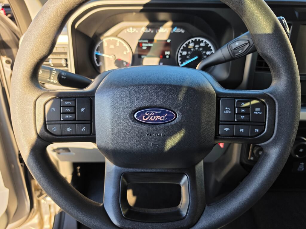 New 2027 Ford F250 XLT AWD/4WD image 14