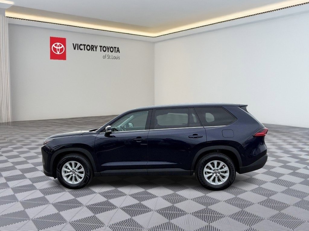 Used 2025 Toyota Grand Highlander AWD image 10