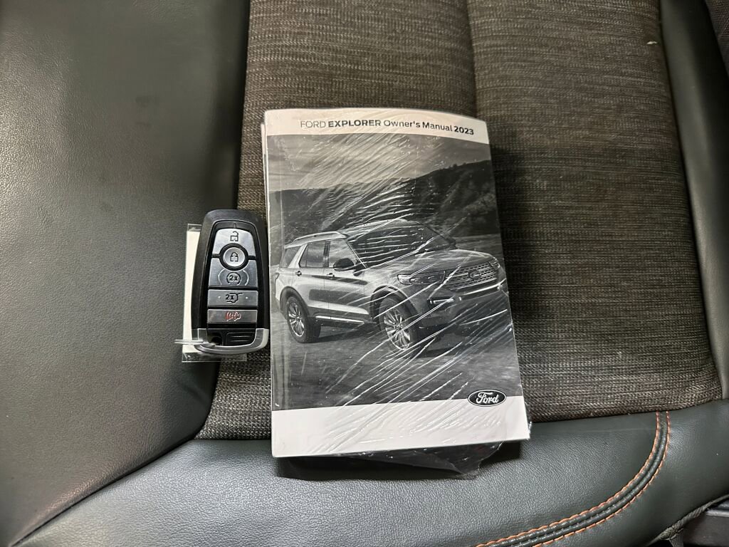 Used 2023 Ford Explorer Timberline image 4