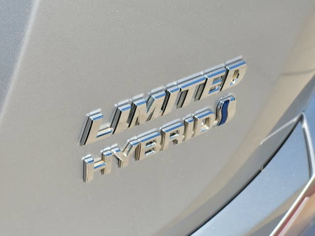 Used 2018 Toyota RAV4 Limited w/ Advanced Technology Package AWD/4WD image 9
