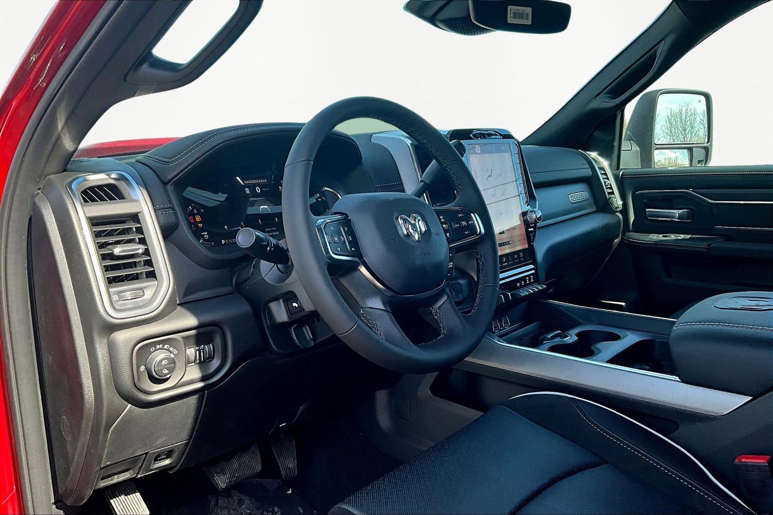 New 2026 RAM 2500 Laramie AWD/4WD image 16