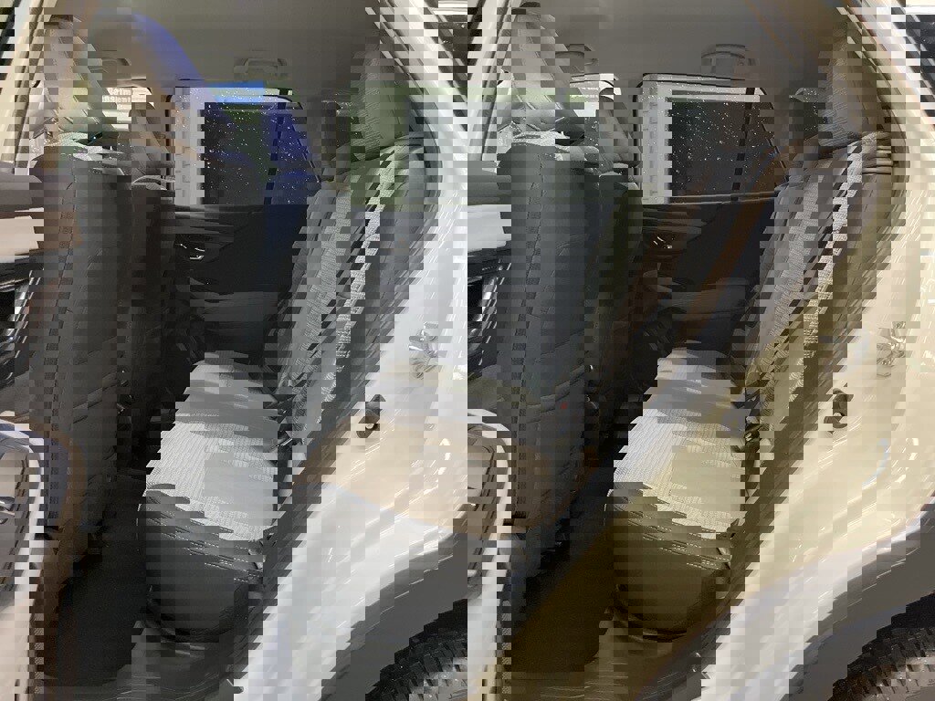 Certified 2025 Subaru Outback Premium w/ Popular Package #1A image 29