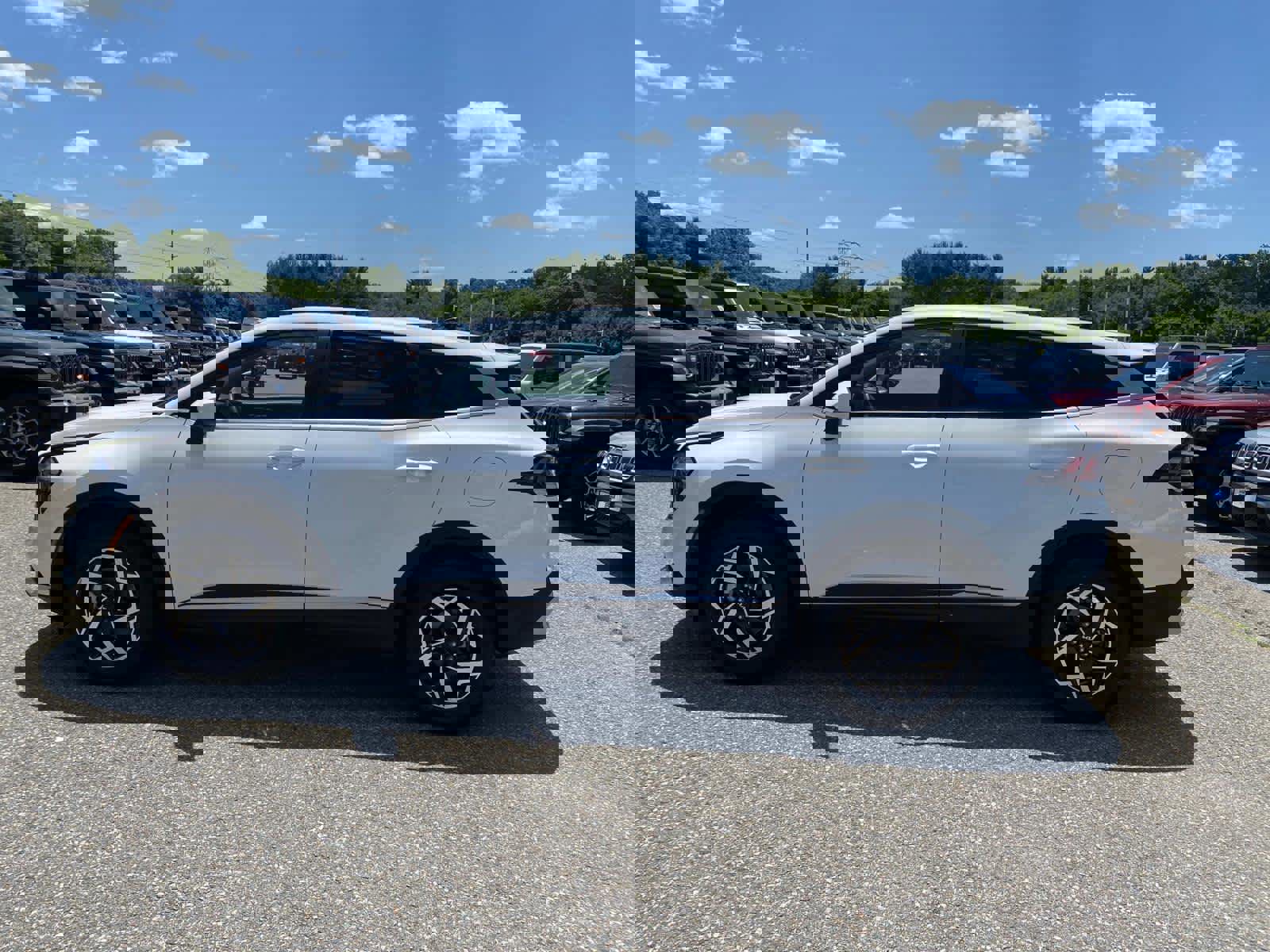 Used 2023 Kia Sportage LX image 7