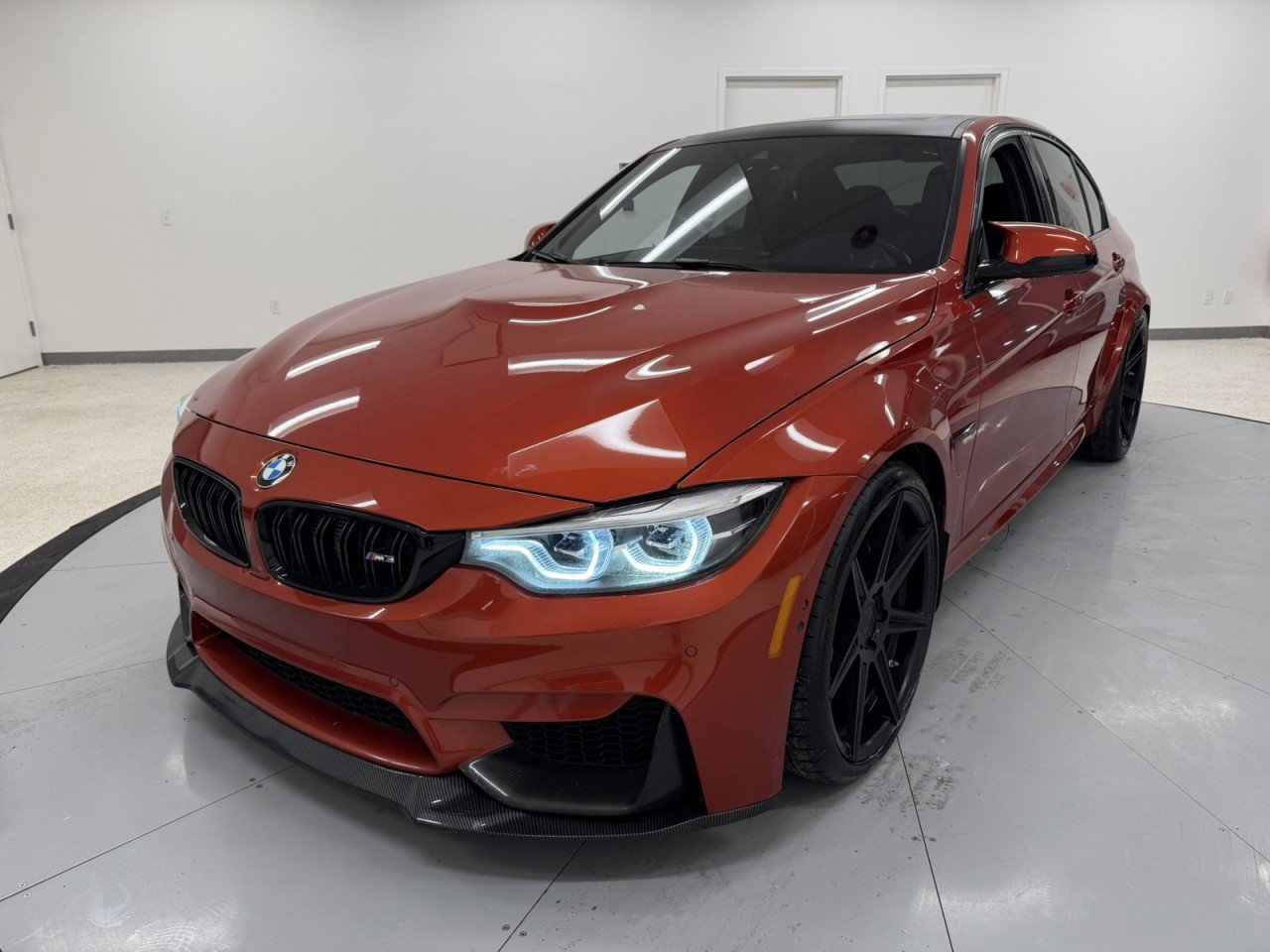 Used 2018 BMW M3 w/ Competition Package RWD image 4