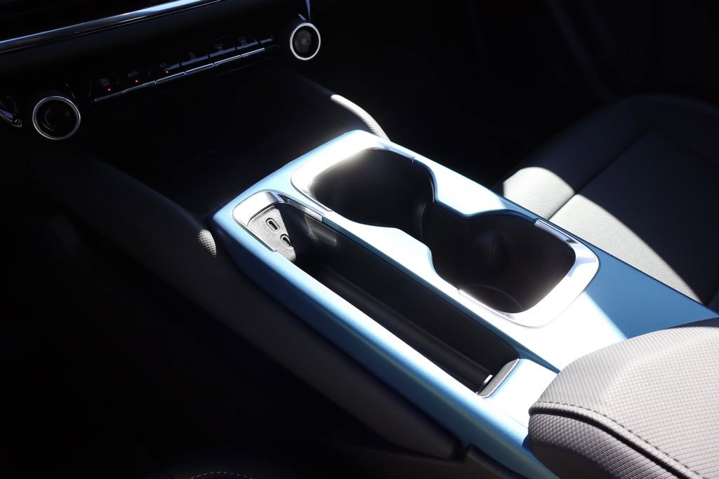 New 2026 Chevrolet Equinox EV LT image 24